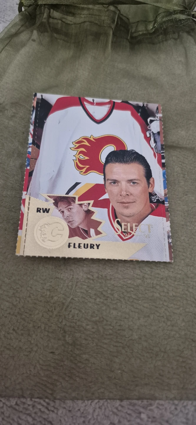 Theo Fleury 1995 Pinnacle Hockey Card