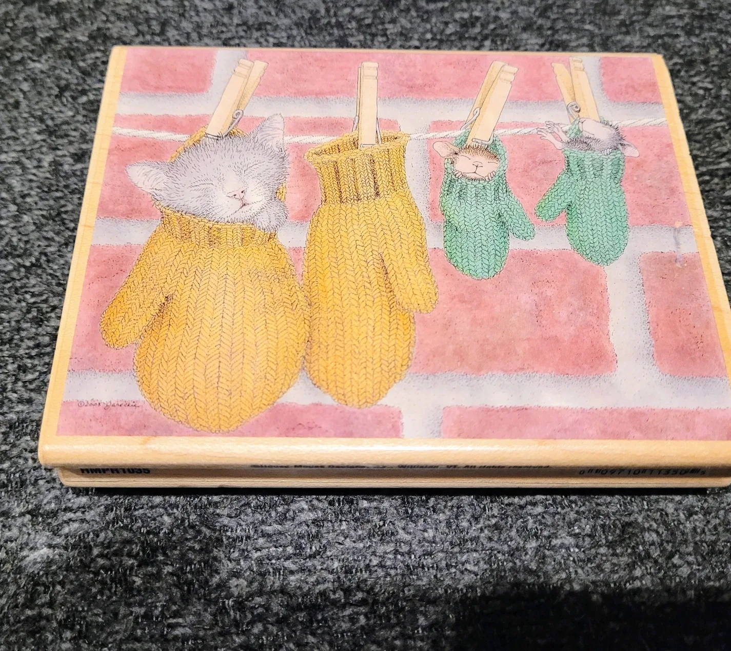 Stampabilities Stamp - Kittens in Mittens