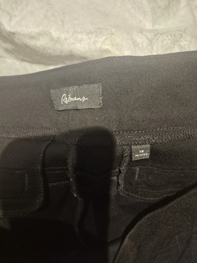 Reitmans Black Petites Pants - Size 16 - photo 2