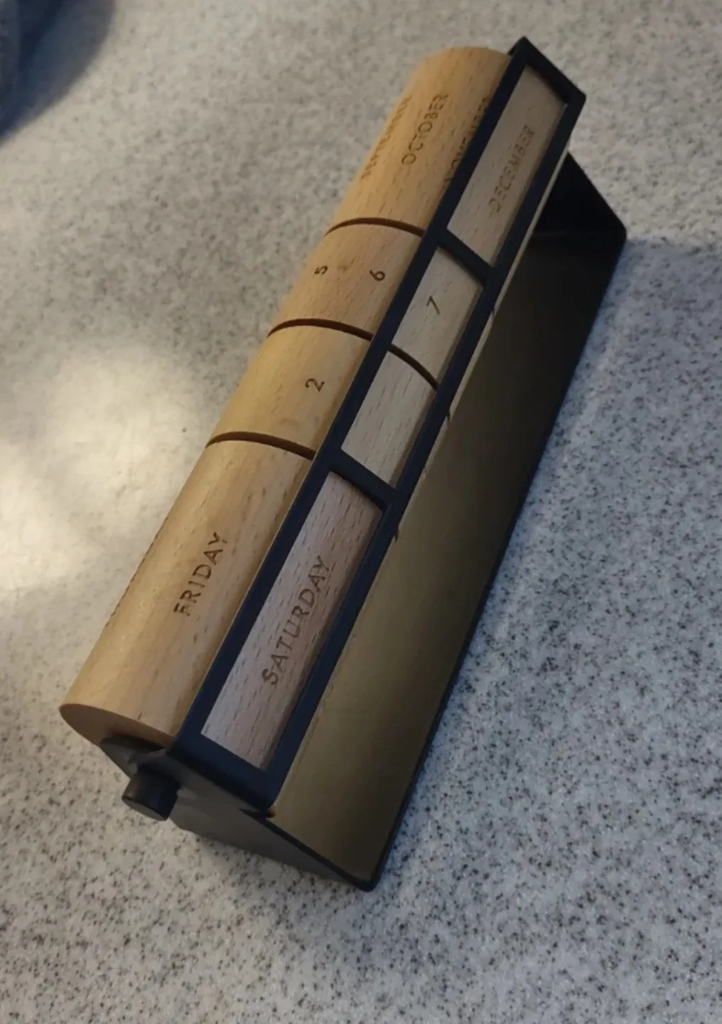 (NEW) Nota Wood Perpetual Calendar for 🎁 gift - # Cleanout image indicator(3)