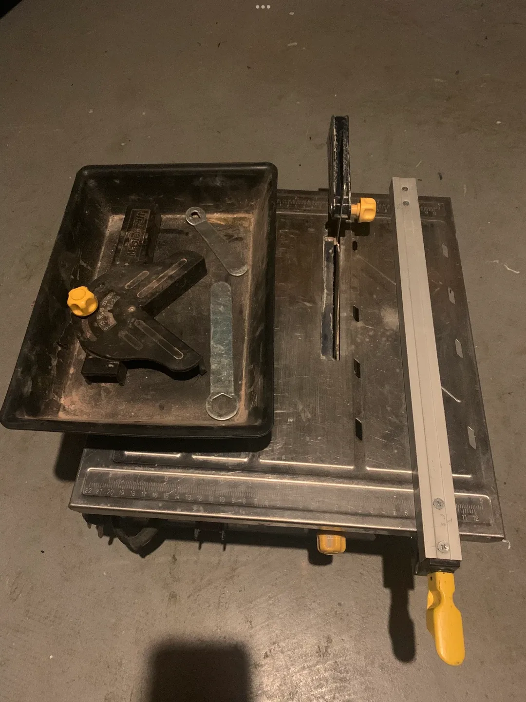 Mastercraft Wet Tile Saw