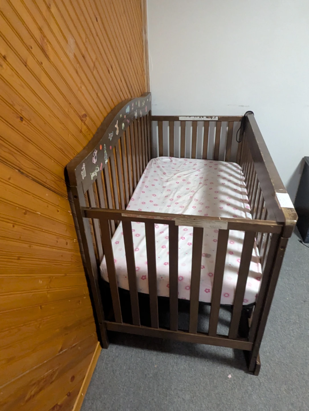Wooden Baby Crib - photo 2
