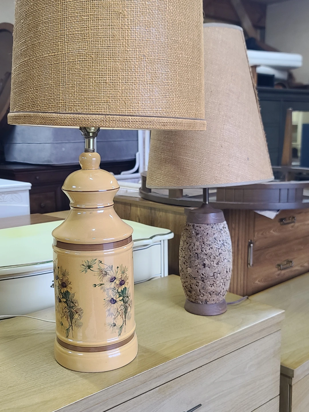 Vintage Floral Ceramic Table Lamp - photo 2