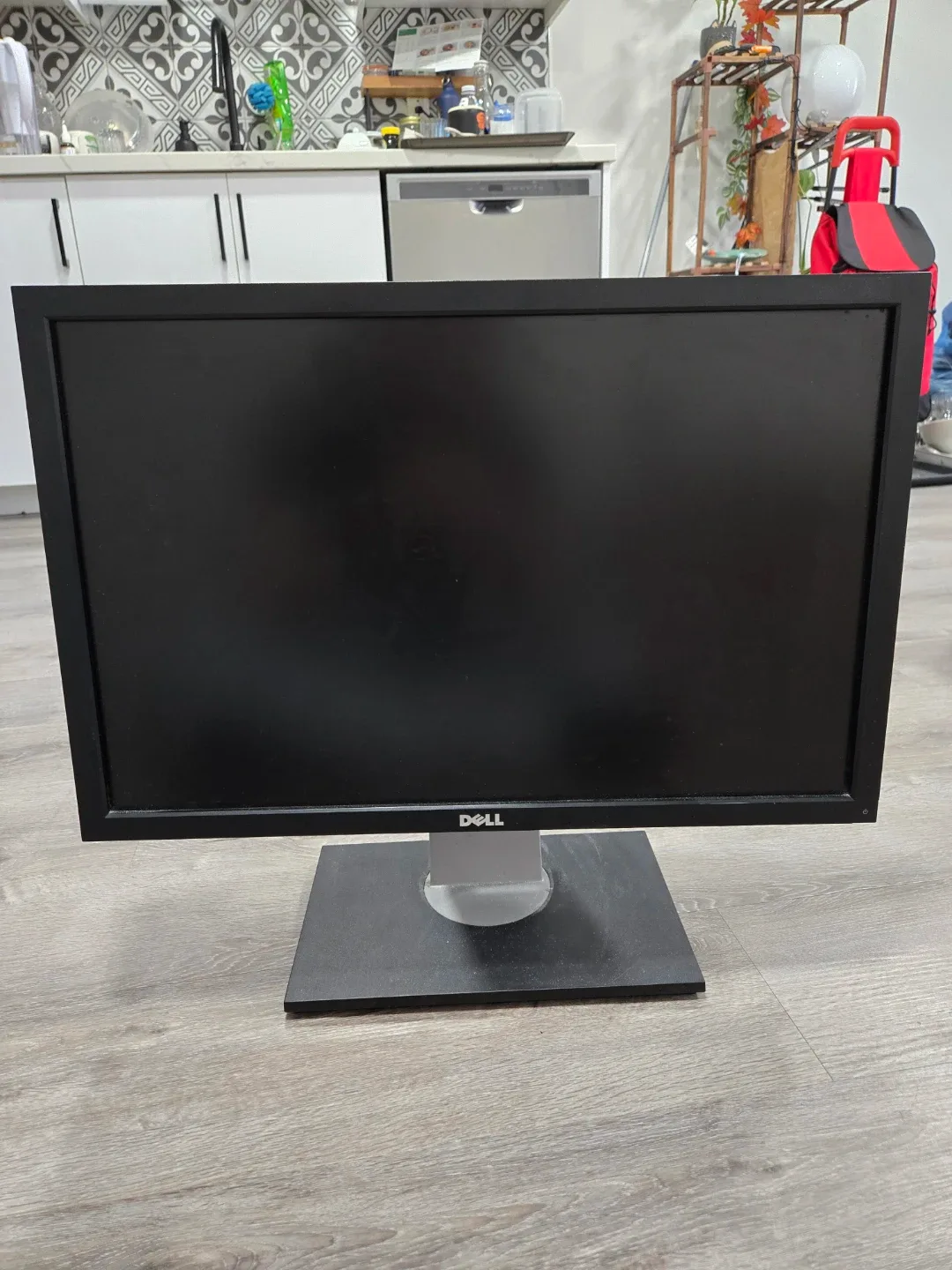 Free Working 25 inch Dell Monitor