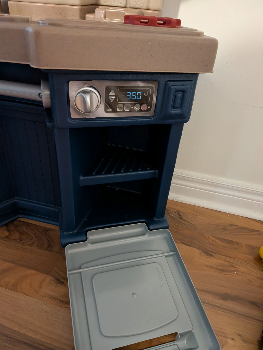 Little Tikes Kitchen - photo 3