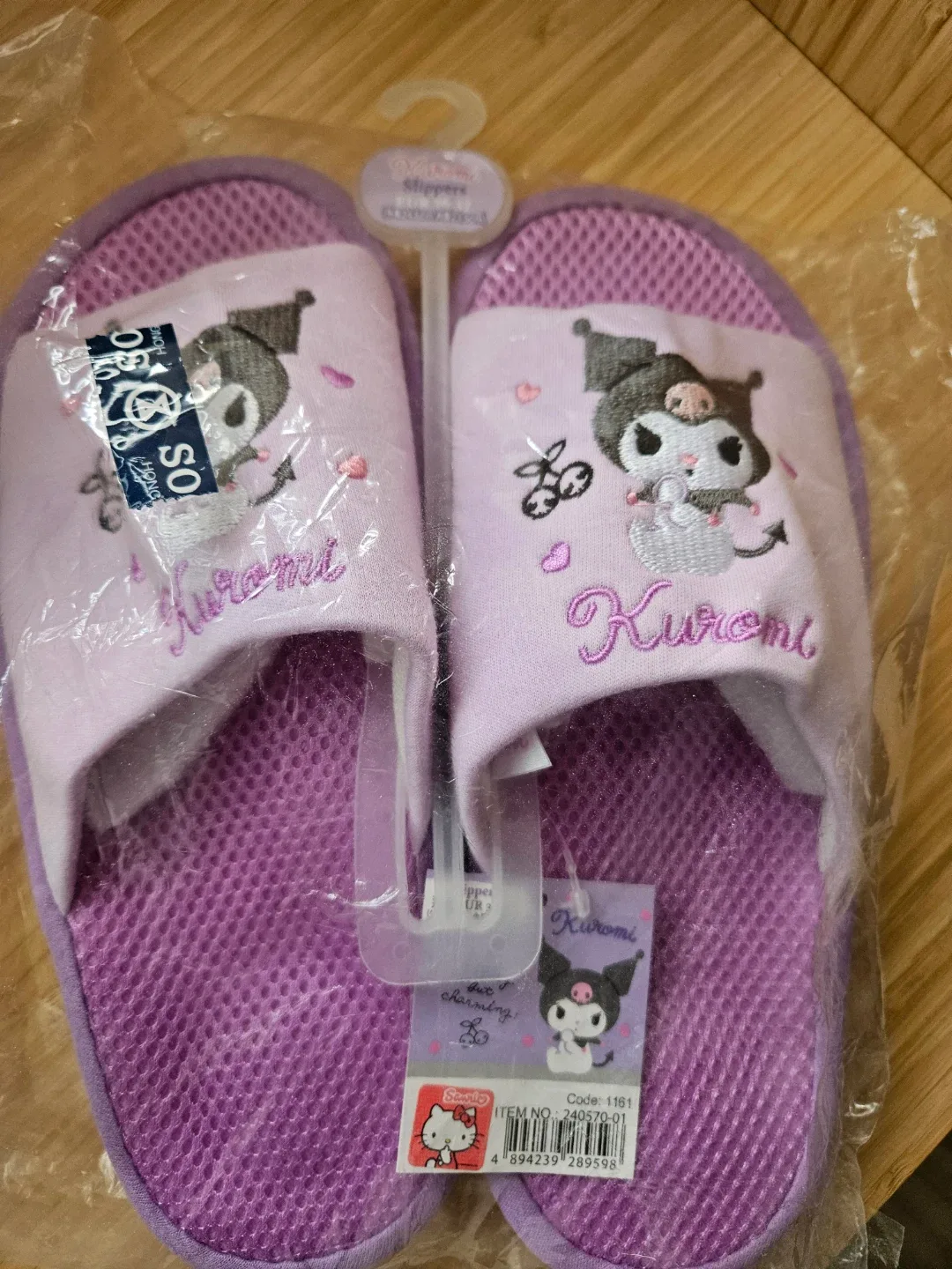 New Kuromi Slippers EUR 36-37