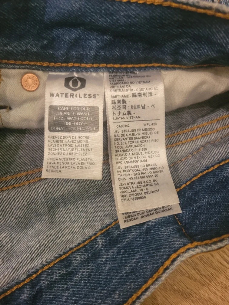 Levi's 501 Jeans - W34 L32 image indicator(4)