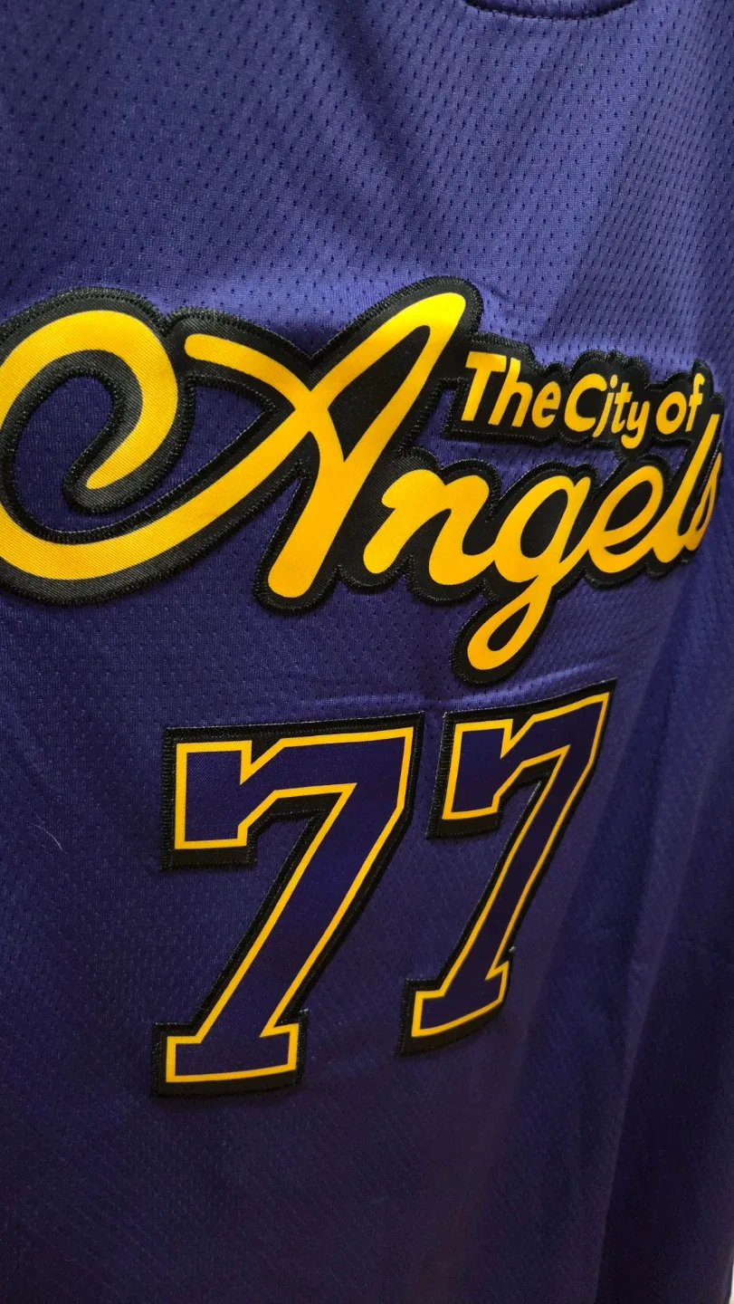 Basketball Jersey L size - Luka Doncic *new image indicator(2)