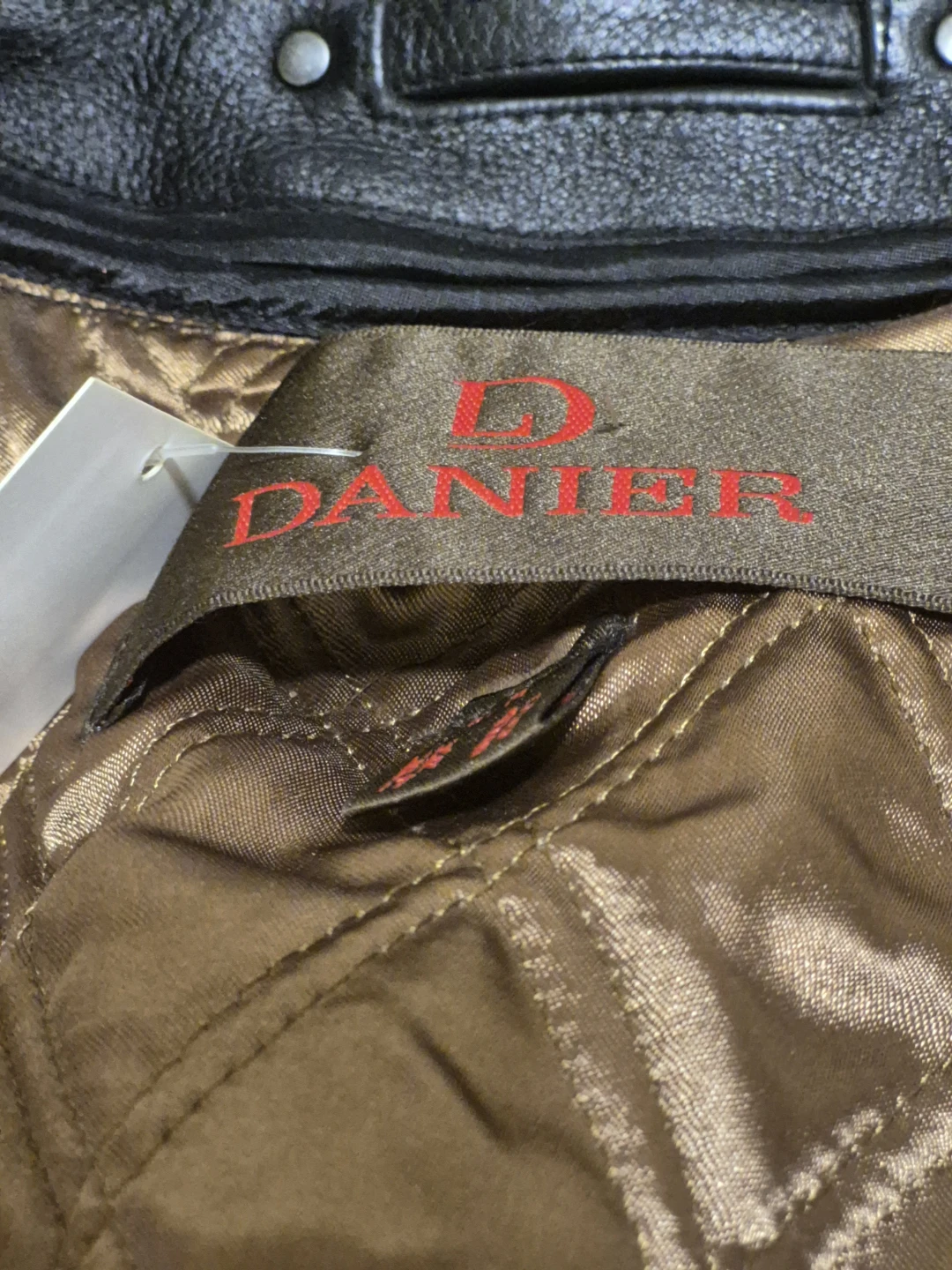Danier Black Leather Jacket - photo 4