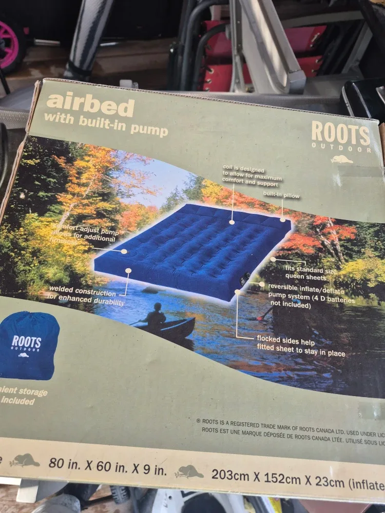 Roots Outdoor Airbed with Built-in Pump - Queen Size