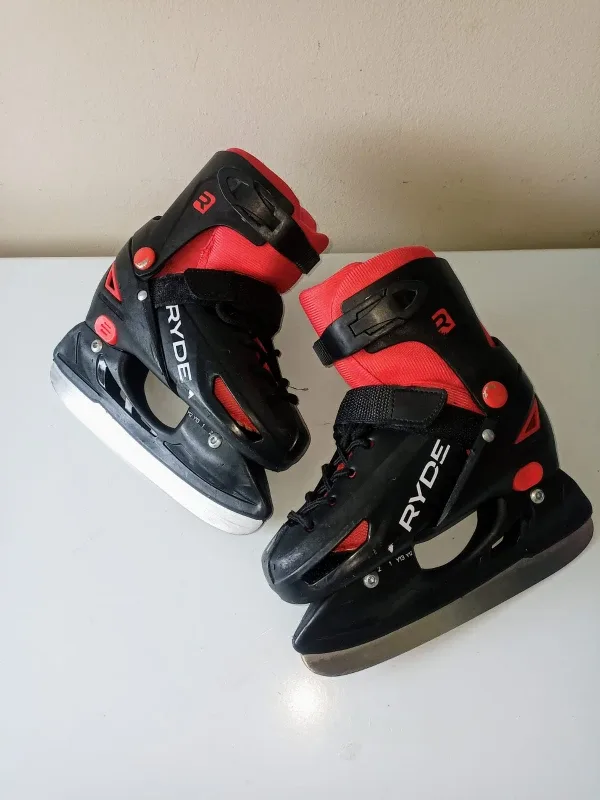 Adjustable Ice Skates size Y12-2