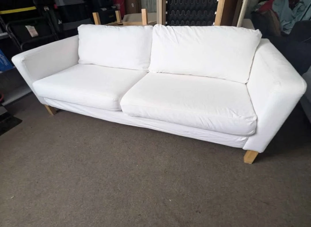 Couch - free delivery - photo 4