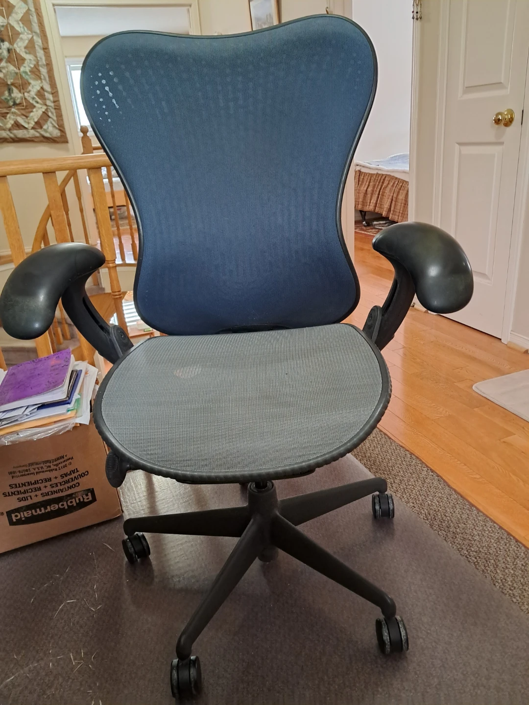 Herman Miller Mirra 2 Office Chair - photo 2