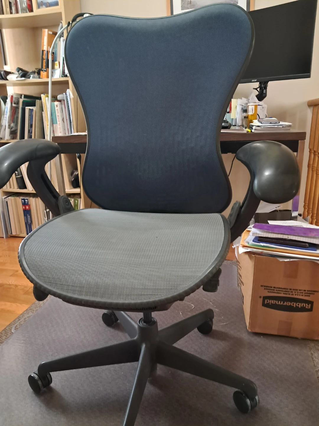 Herman Miller Mirra 2 Office Chair - photo 4