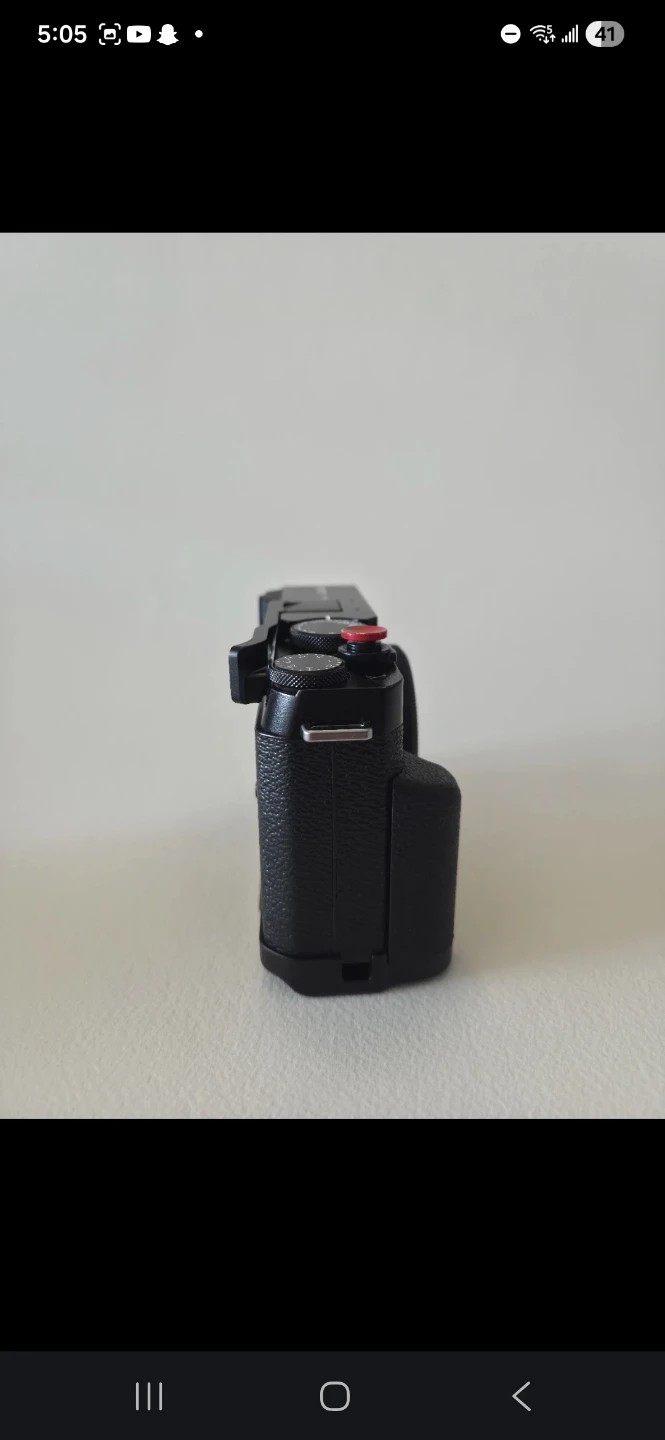 Fujifilm X-E4 Digital Camera, with 18-55 lens, sd card and grips - photo 5