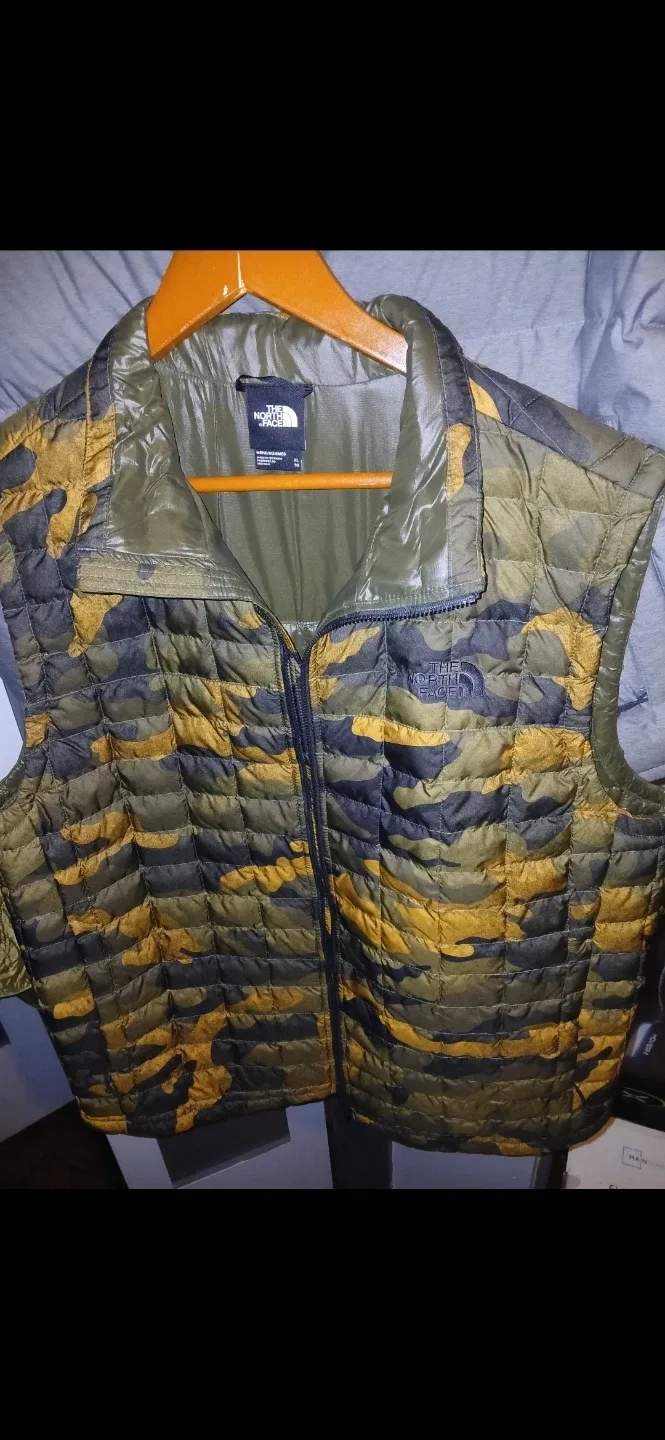The North Face Jacket or Polo Ralph Lauren Jacket image indicator(2)