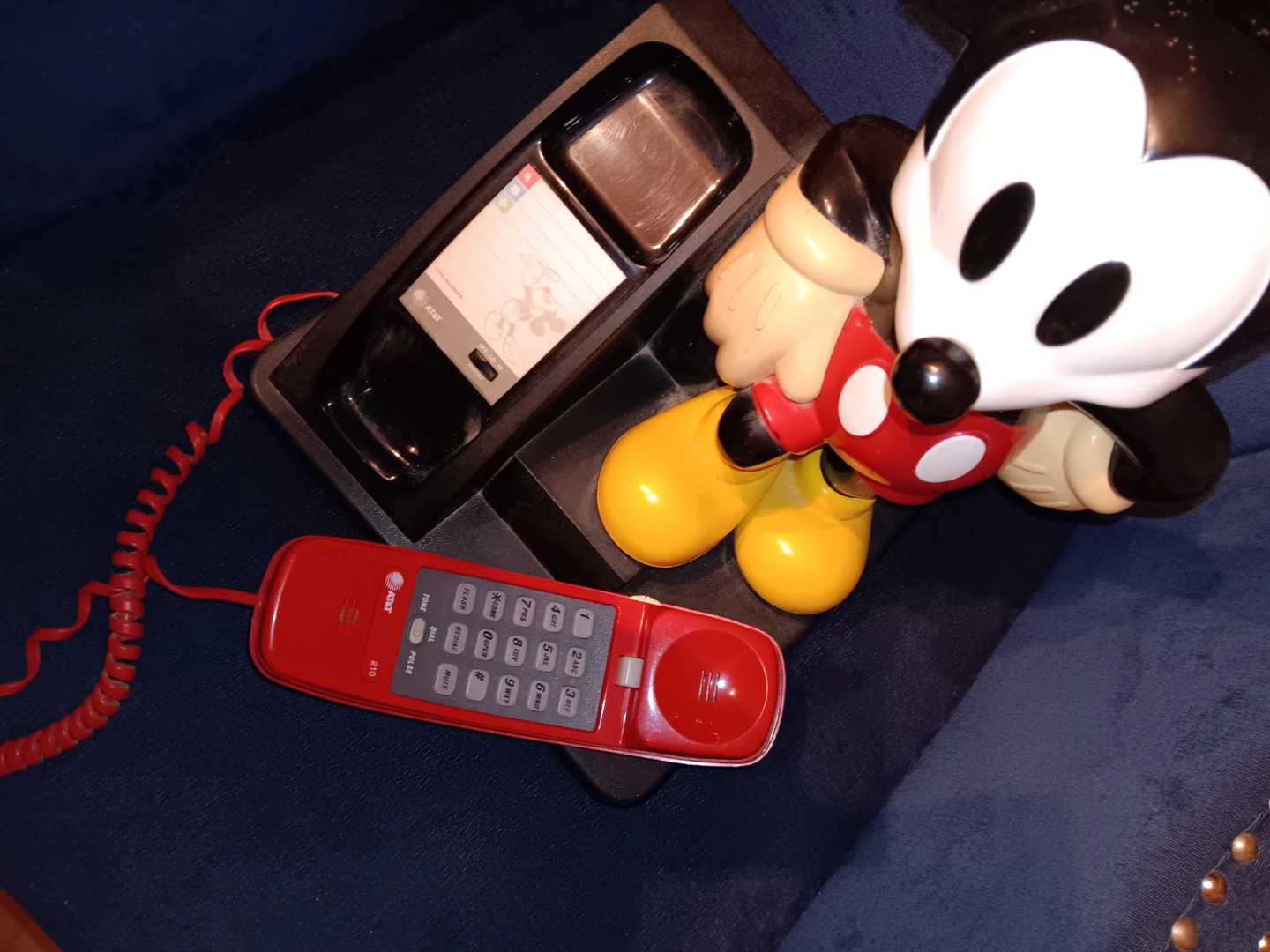 Vintage AT&T Mickey Mouse Phone - photo 2