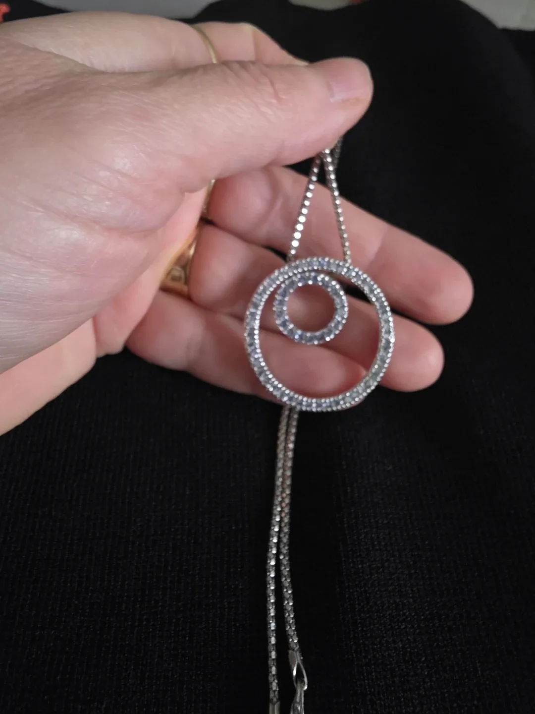 Silver Tone Circle Pendant Necklace image indicator(4)