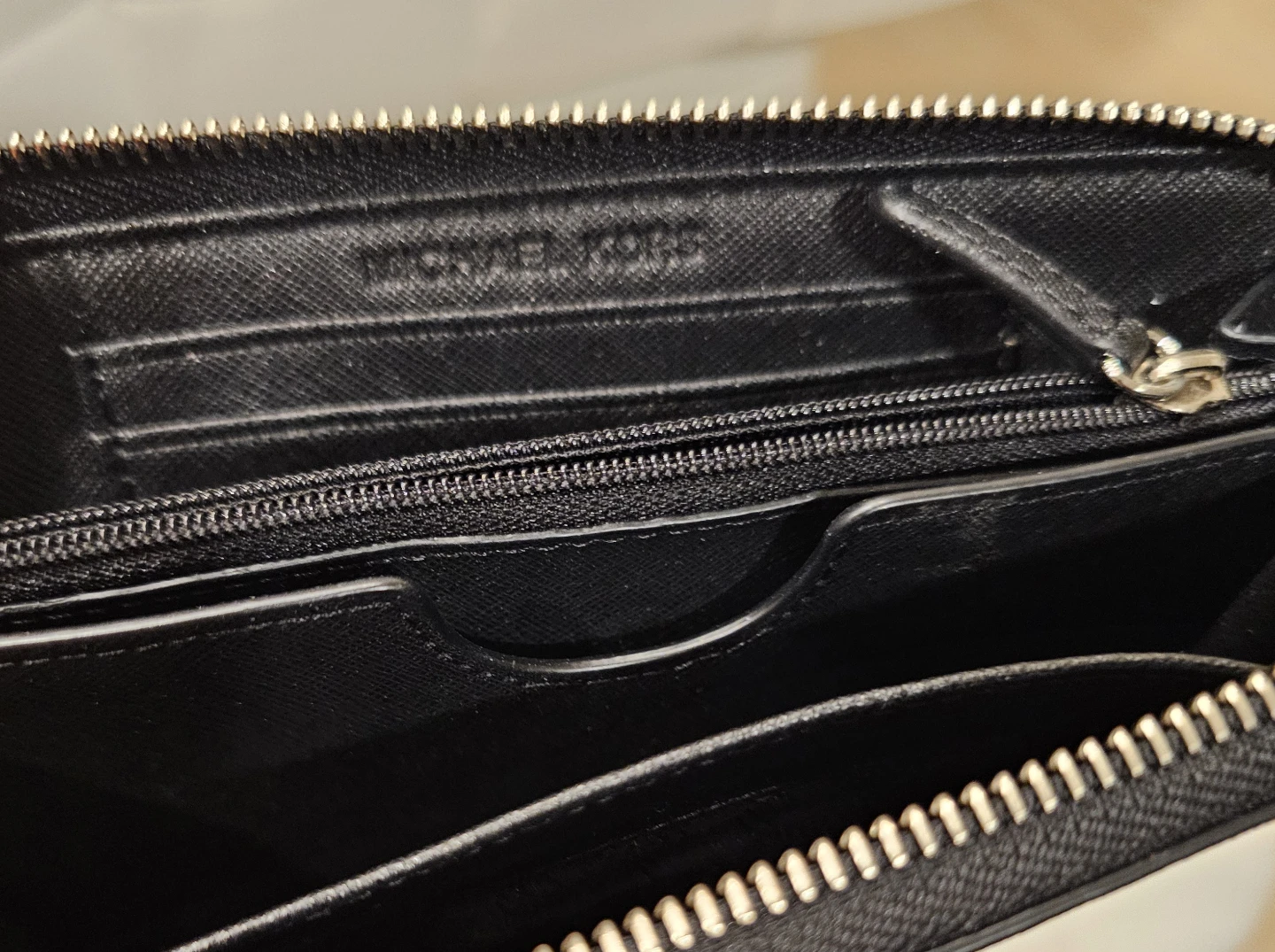 "#Cleanout Michael Kors Houndstooth Wallet - photo 3