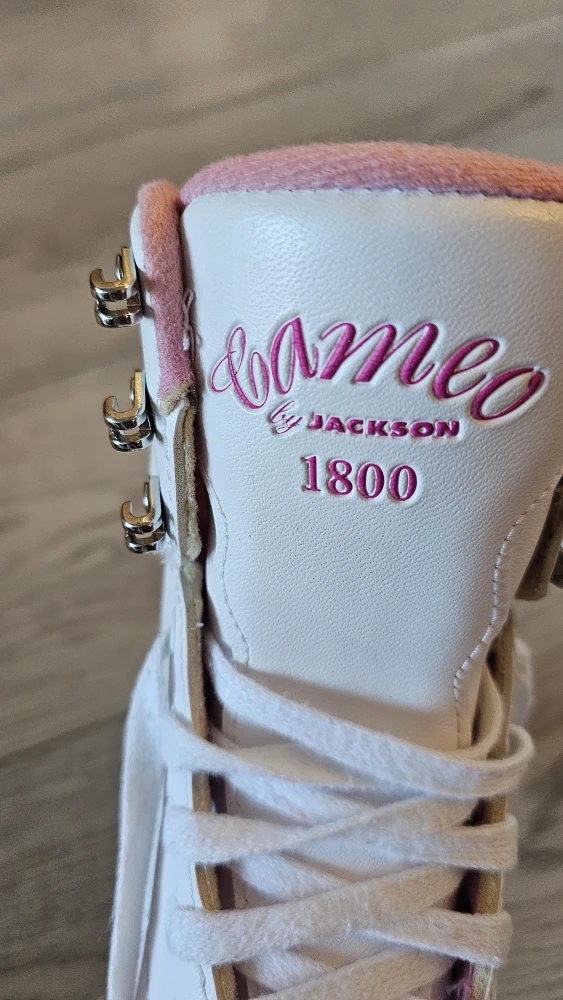 Jackson Cameo Figure Ice Skates - Size 1 and 2 - photo 5