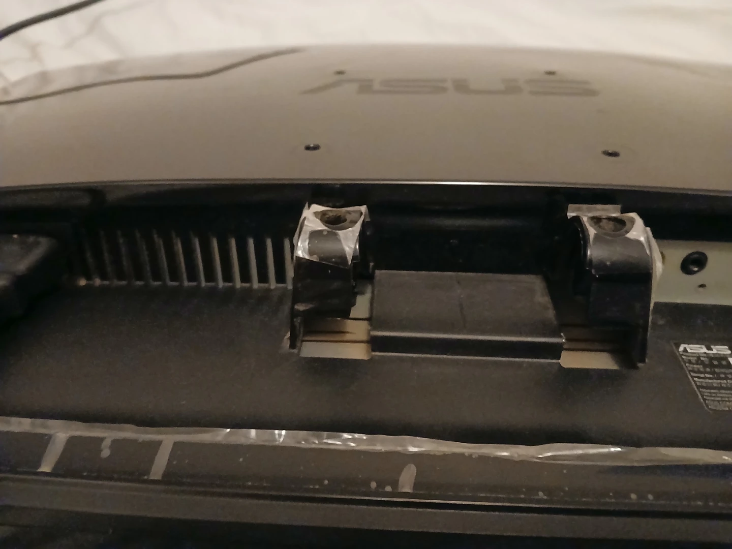 ASUS VE248H 24" LCD Monitor - photo 4