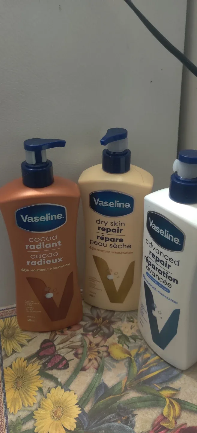 Vaseline Lotions - Advanced Repair, Cocoa Radiant, Dry Skinx3