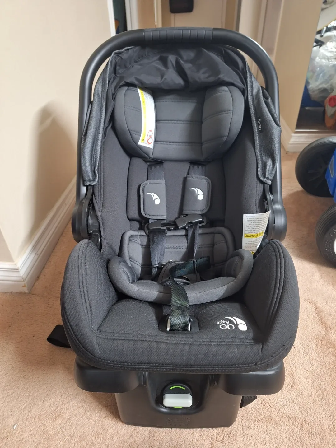 Baby Car Seat - Black image indicator(3)