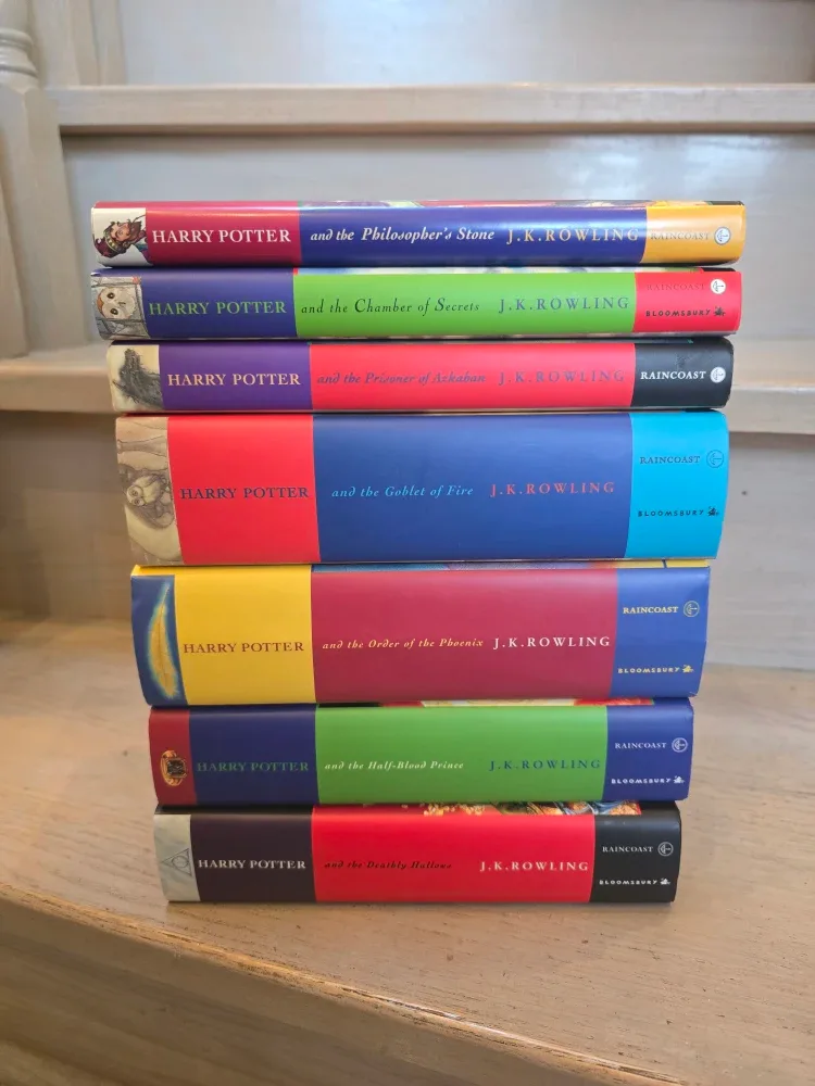 Harry Potter Full Book Set Hardcover and Dust Jackets image indicator(2)
