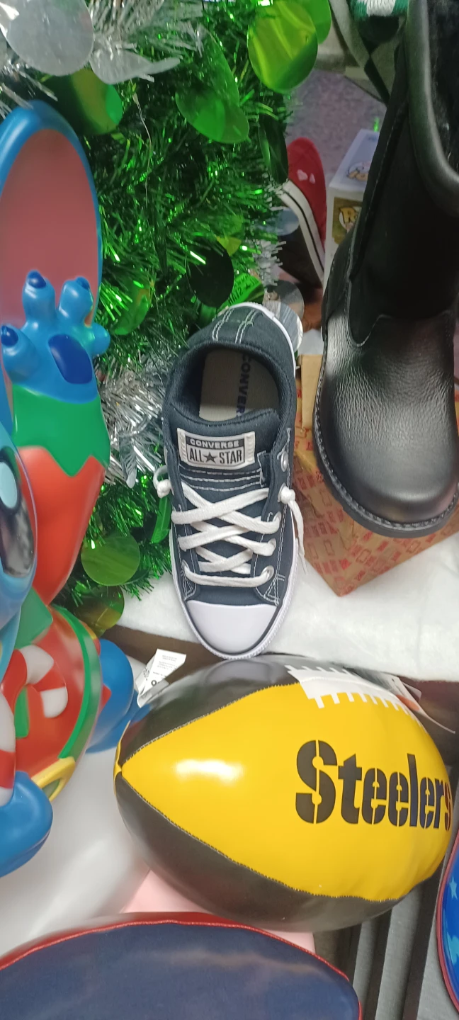 Childrens Converse All Star Sneakers blk size 2