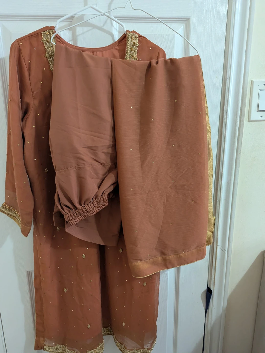 Bronze Salwar Kameez - photo 3