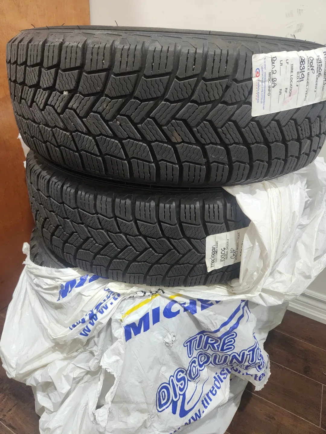 Michelin X-Ice Snow Tires 195/65R15