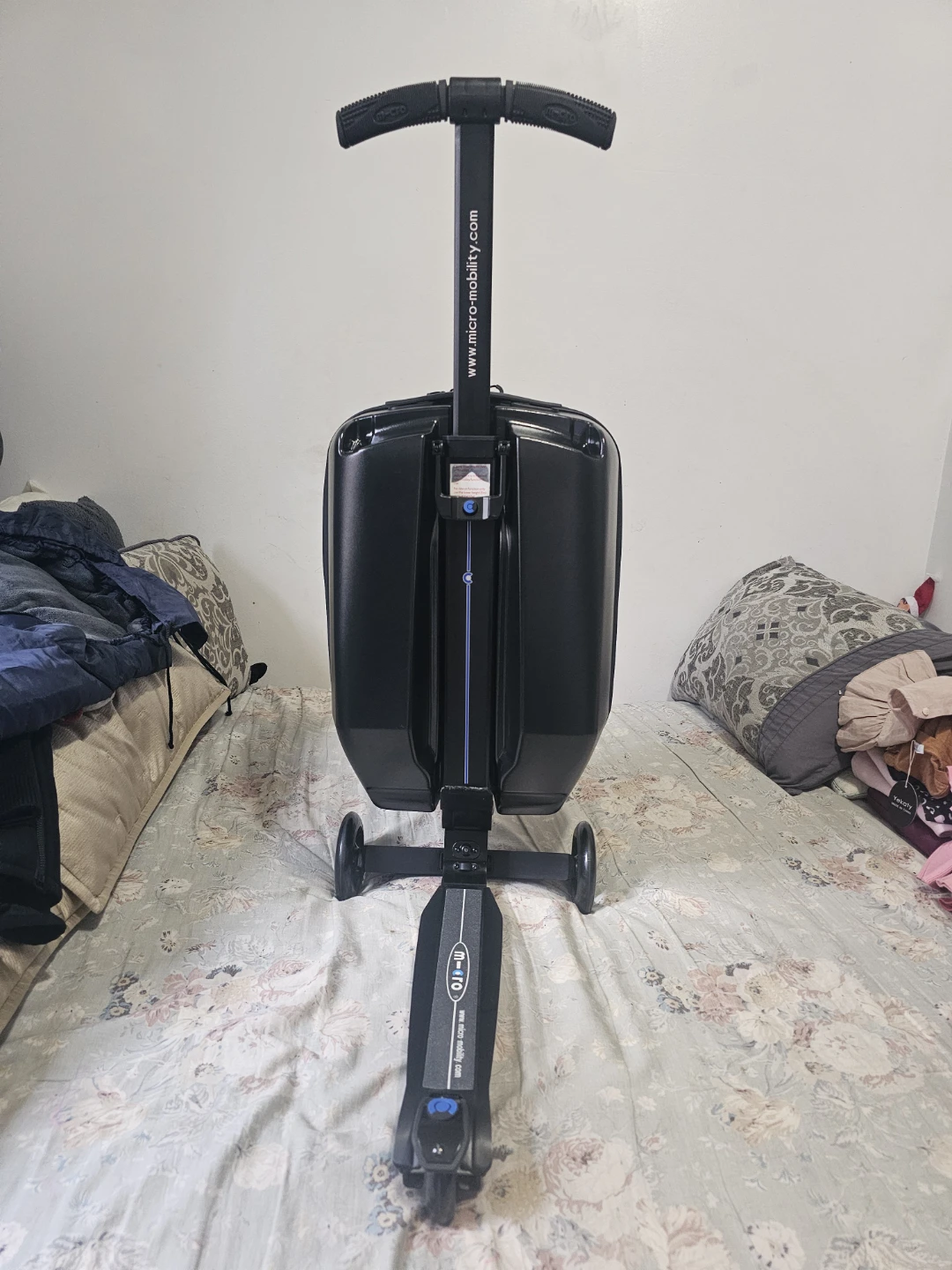 Micro Luggage Scooter - Black - photo 4