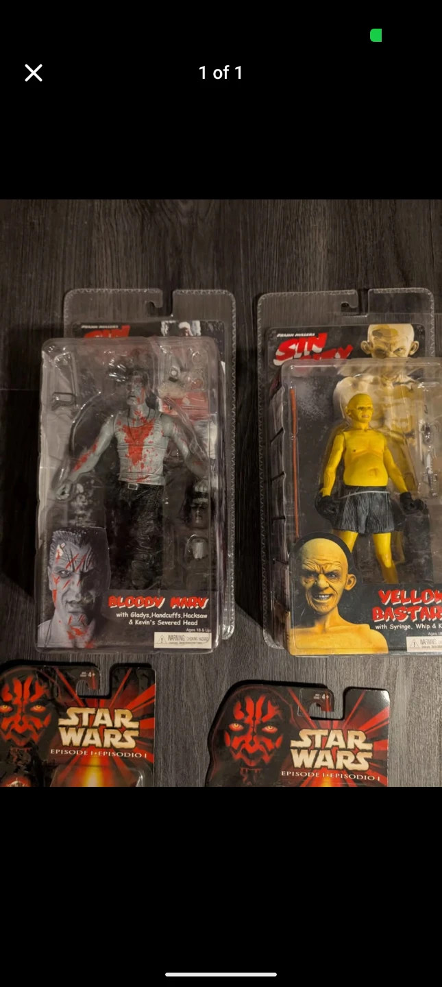 Sin City Bloody Marv & Yellow Bastard Action Figures