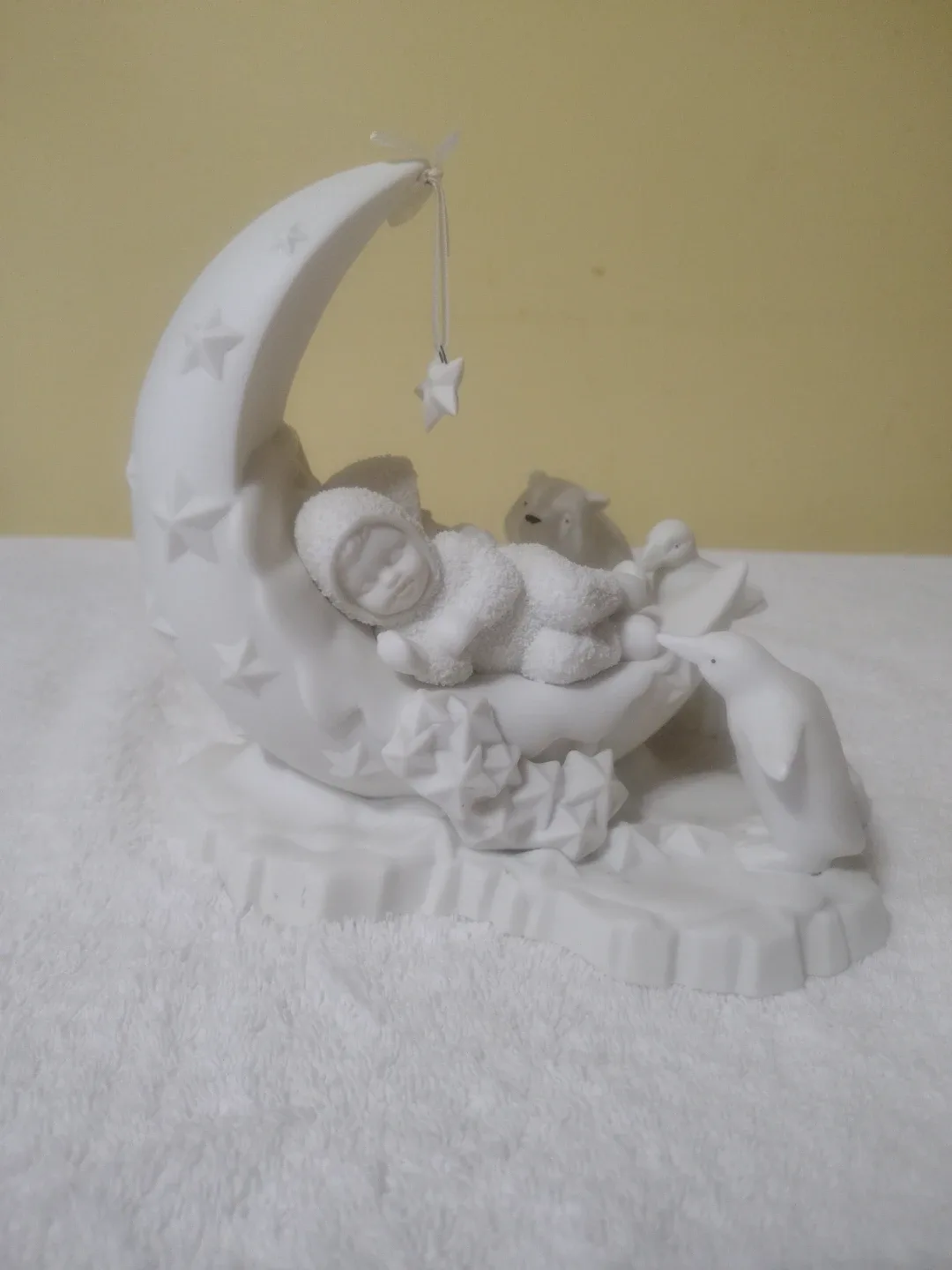 Snowbabies "Dream A Little Dream" Figurine