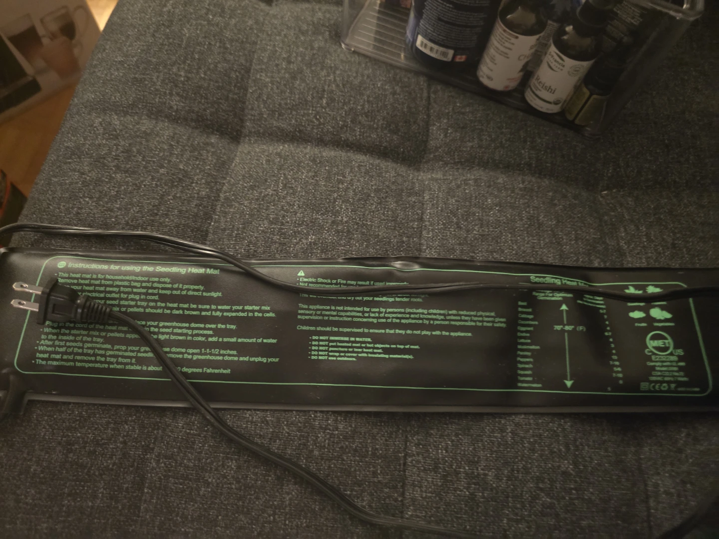 MET Seedling Heat Mat - photo 2