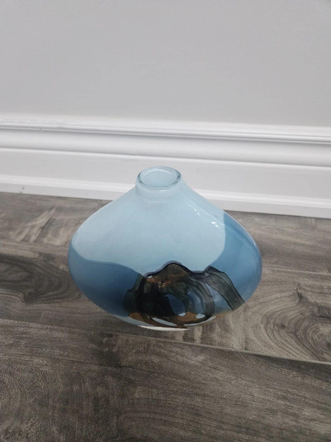 Blue Art Glass Vase - photo 3