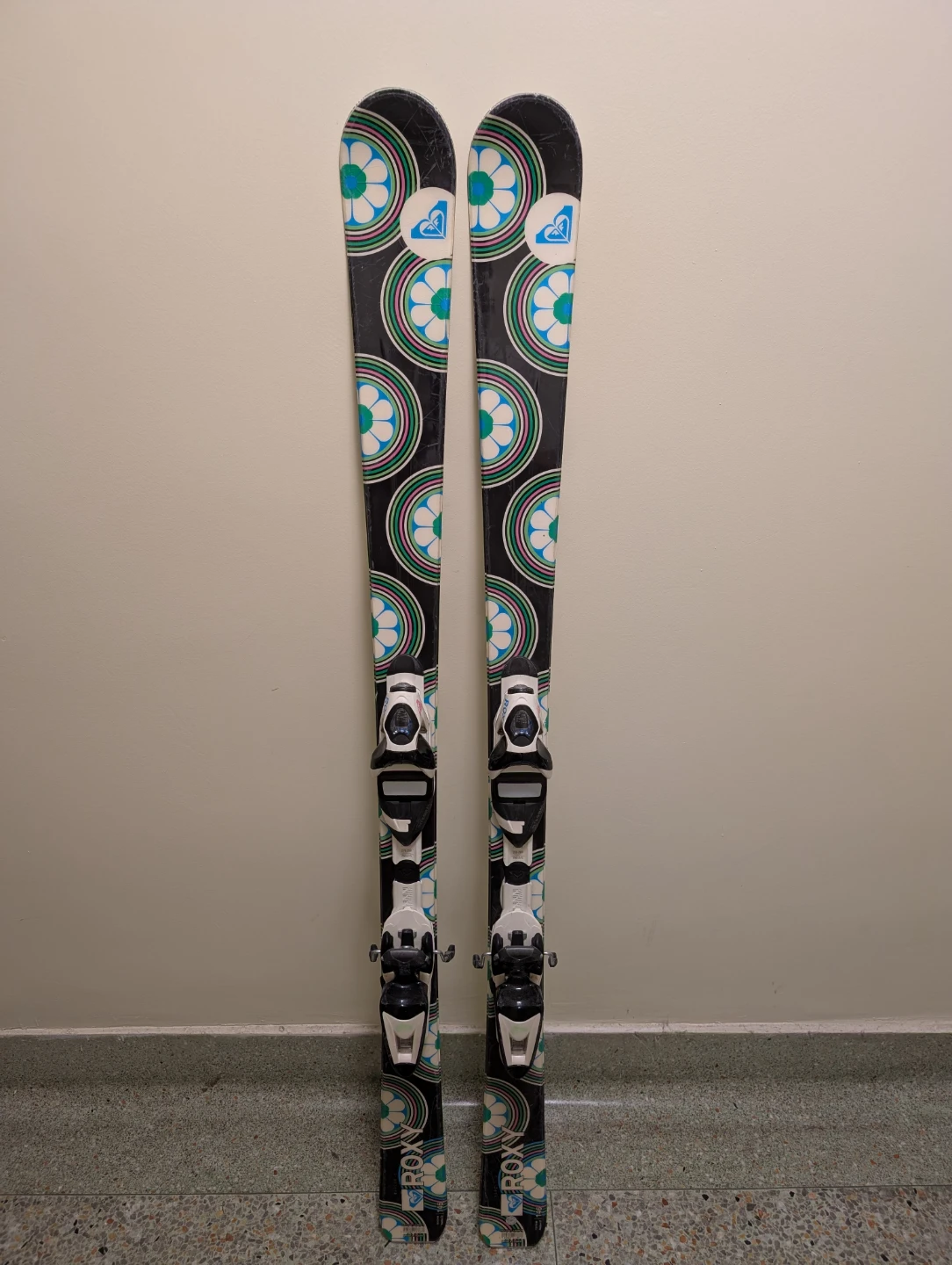Roxy Skis - Size 146