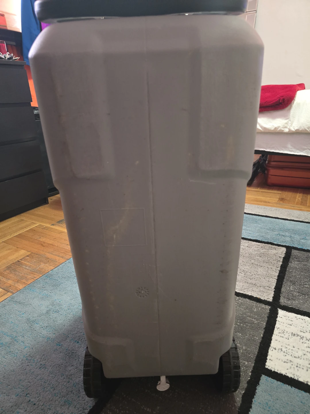 Coleman Wheeled Cooler - photo 3