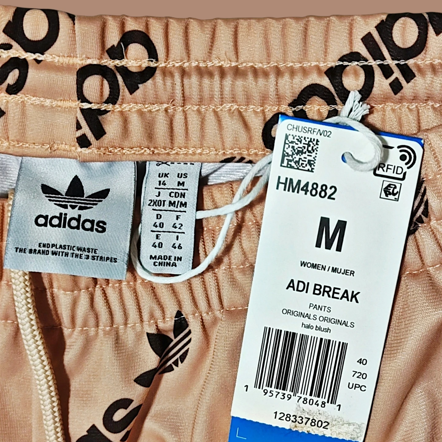 NWT—RARE! 🚺 M US — adidas Adibreak Logomania Pants - photo 3