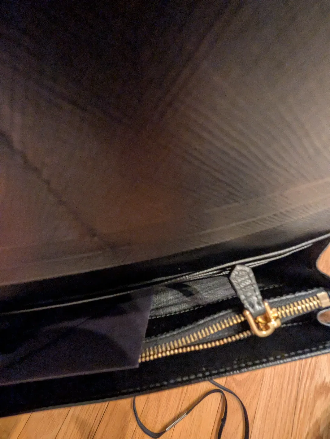 #cleanout# Brand new Prada Black Leather Wallet image indicator(7)