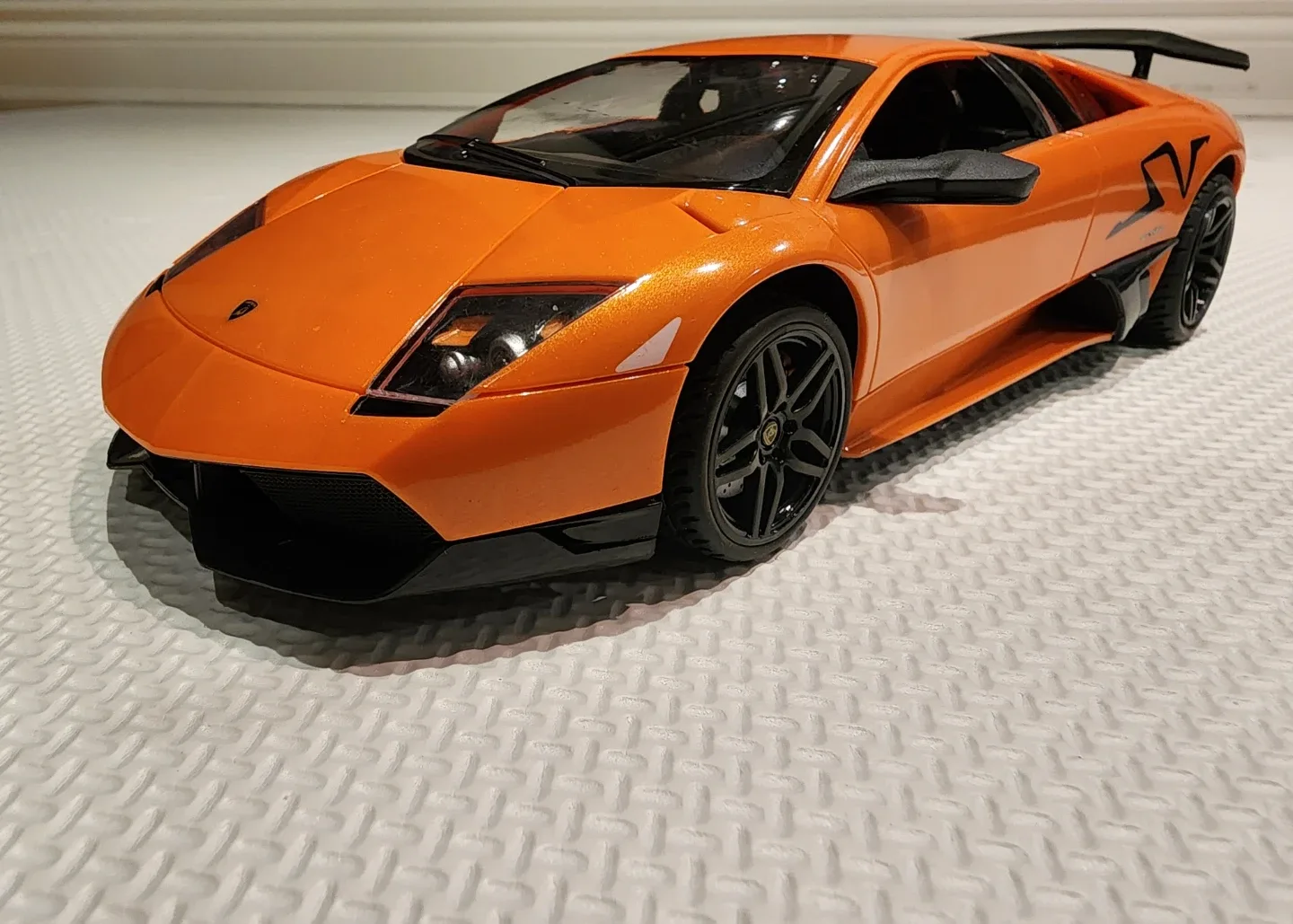 Lamborghini Murcielago SV Model Car image indicator(2)