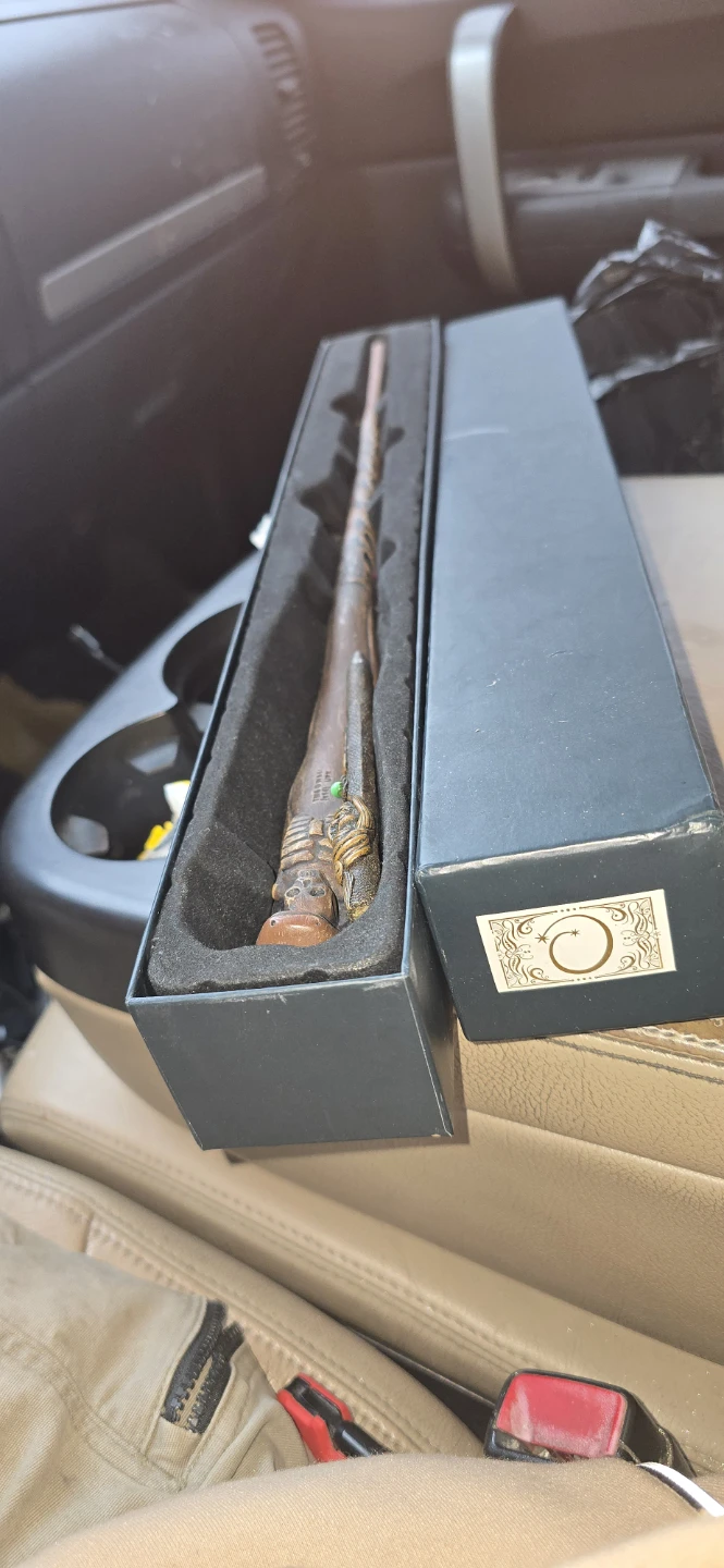 Harry Potter Ollivander's Wand with Box - photo 2