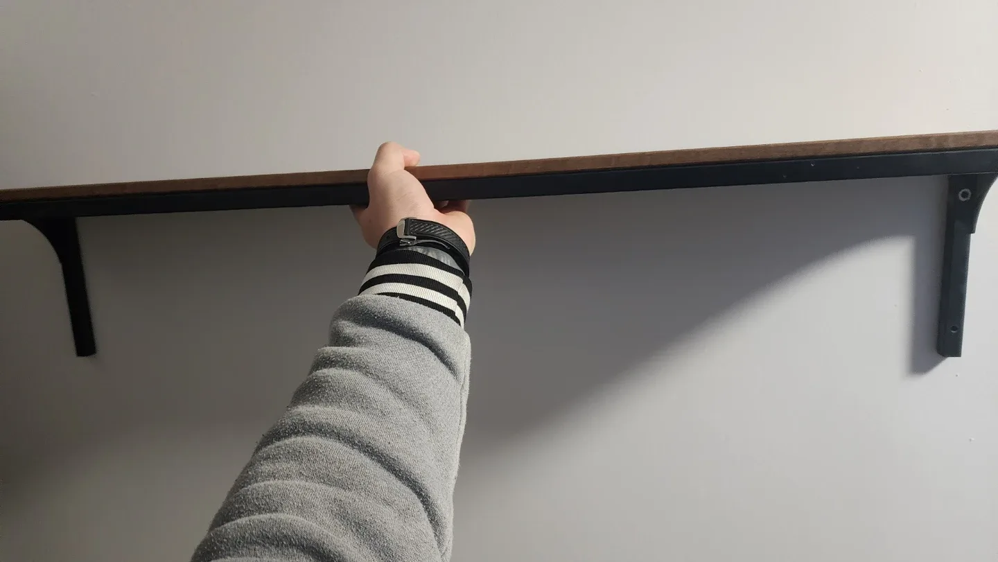Wood Wall Shelf with Black Brackets image indicator(3)
