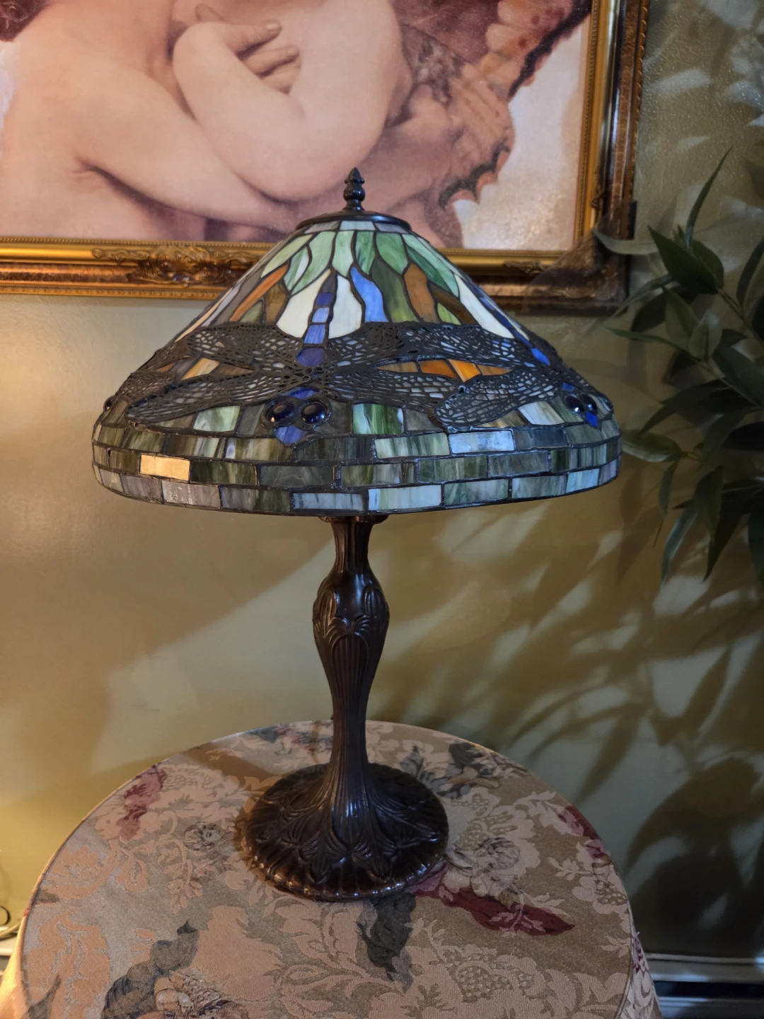 Dragonfly Style Stained Glass Table Lamp