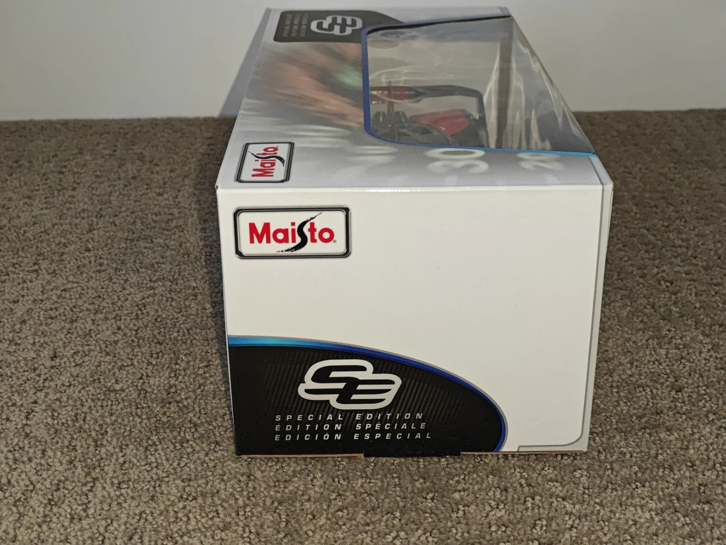 Bugatti Bolide Diecast Maisto Special Edition 1:18 - Model Car - photo 2