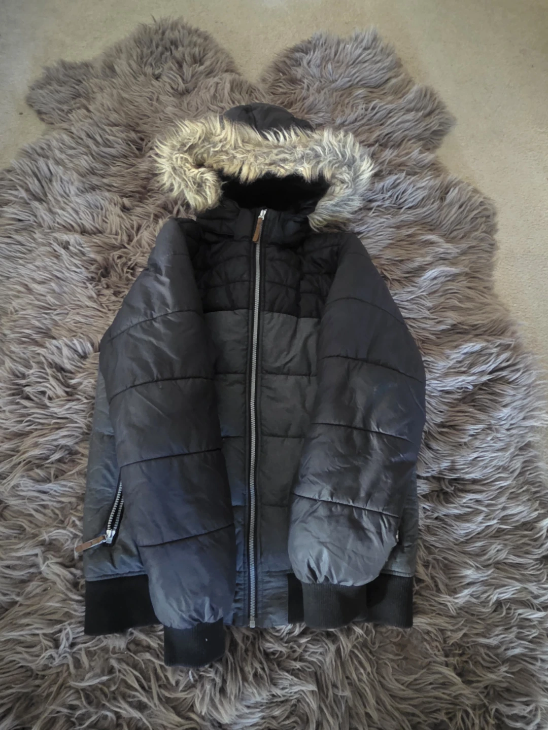Puffer Jacket with Fur Hood - Grey - photo 3