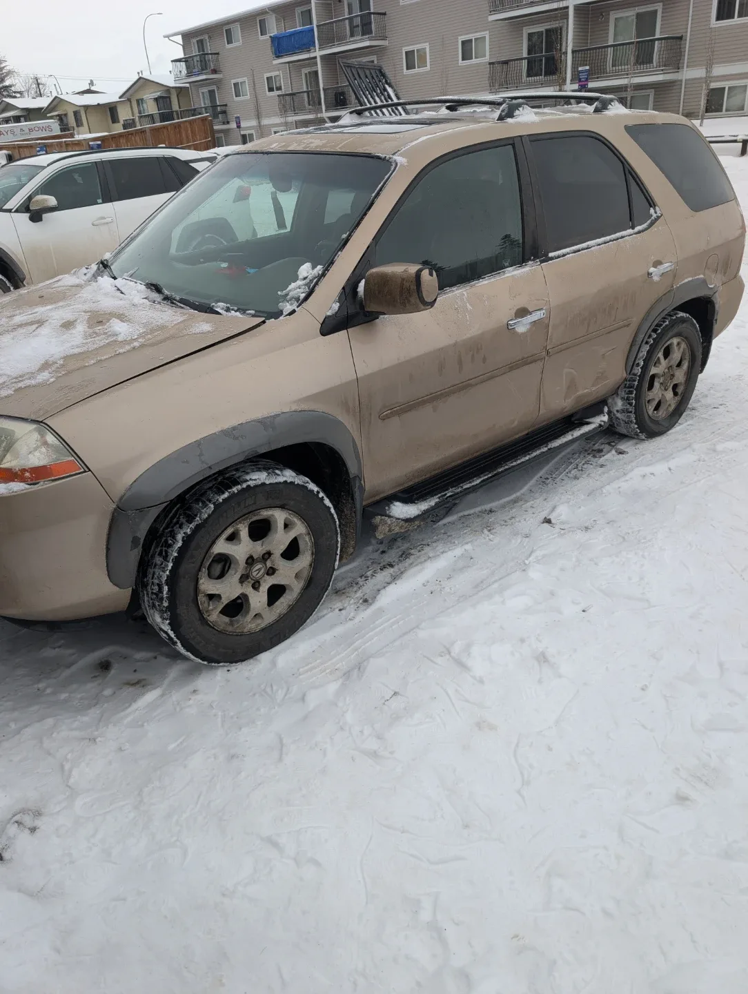 Fully loaded 4 door accura MDX  2002 image indicator(2)