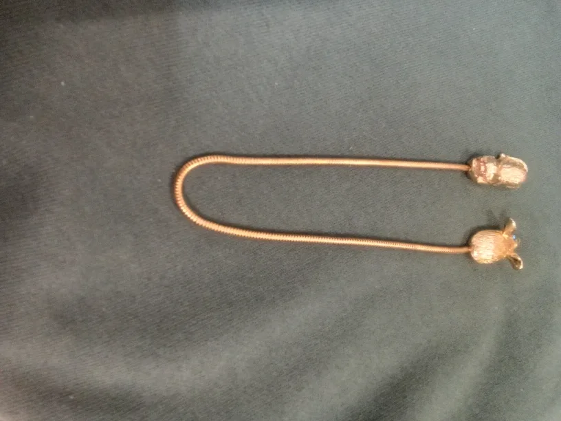 Vintage Cat and Mouse Gold Chain image indicator(2)