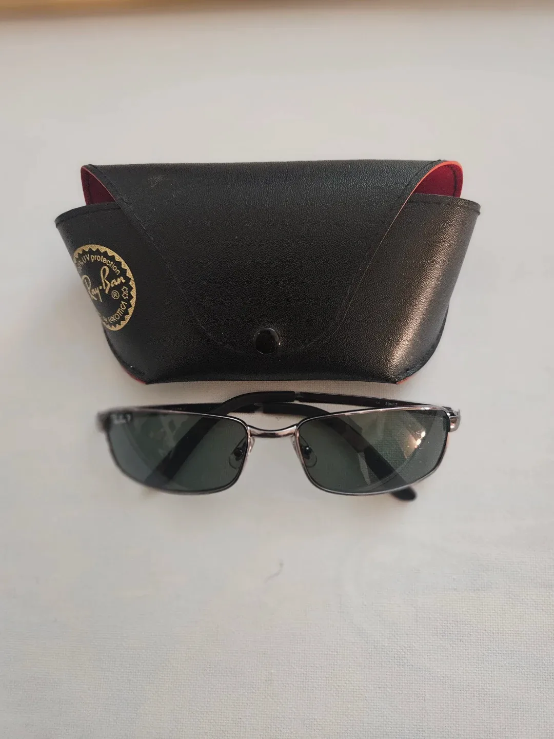 Ray-Ban Sunglasses with Case