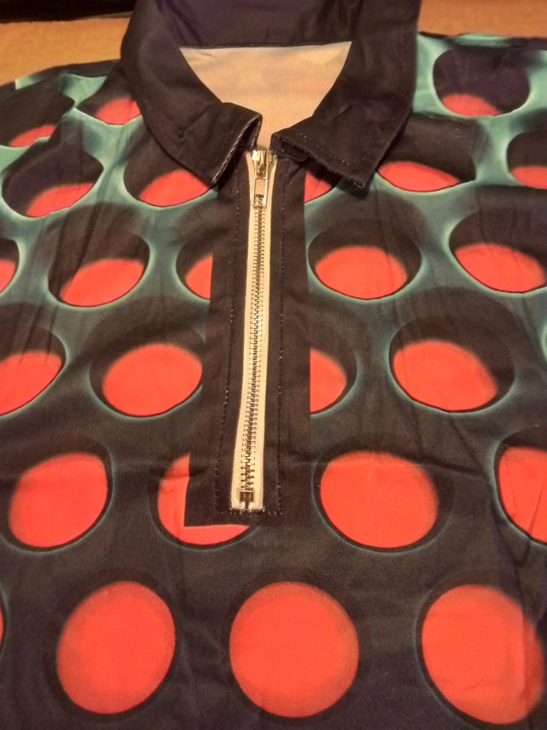 Men's L Short-Sleeve Quarter-Zip Polo with 3D Dot Pattern New - photo 5